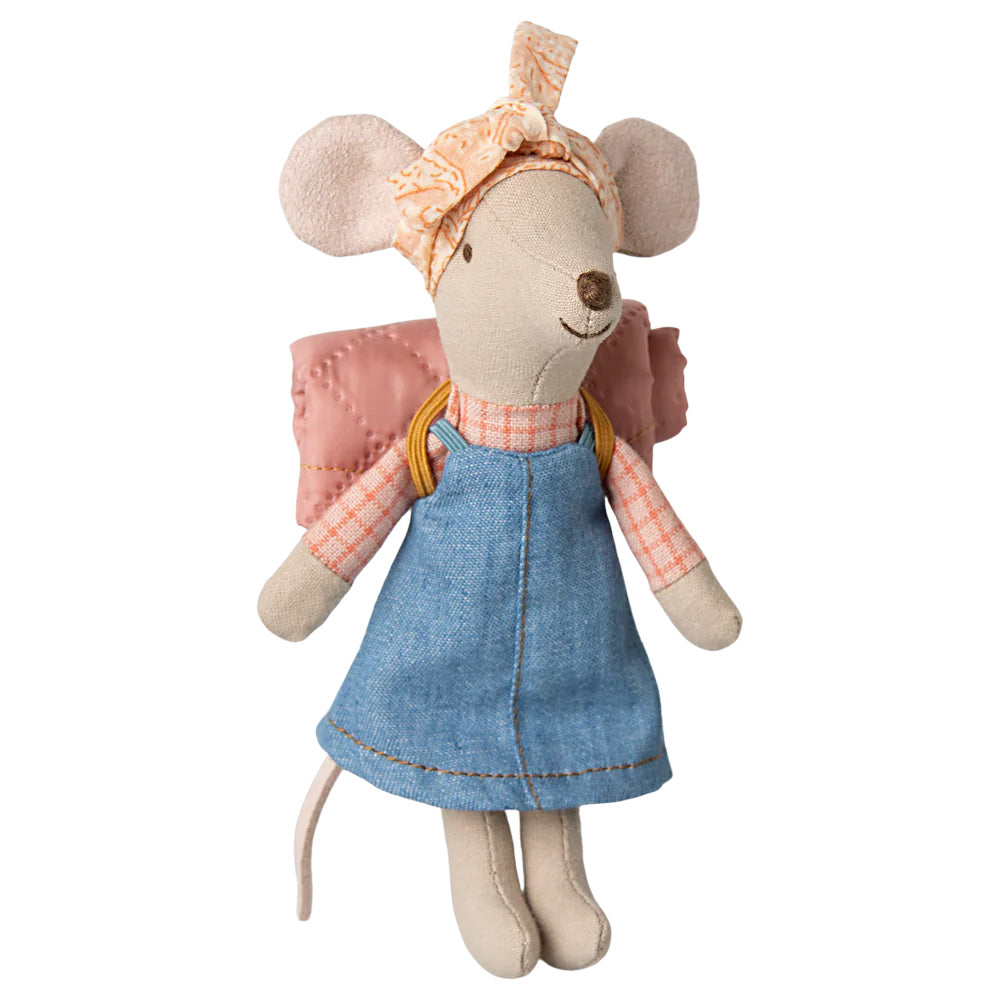Hiker mouse, Big sister