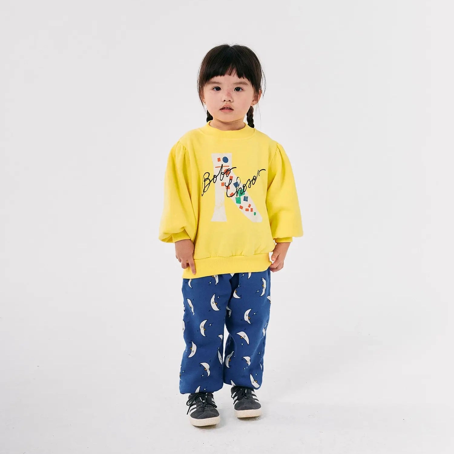 Magic Shoe balloon sleeve sweatshirt