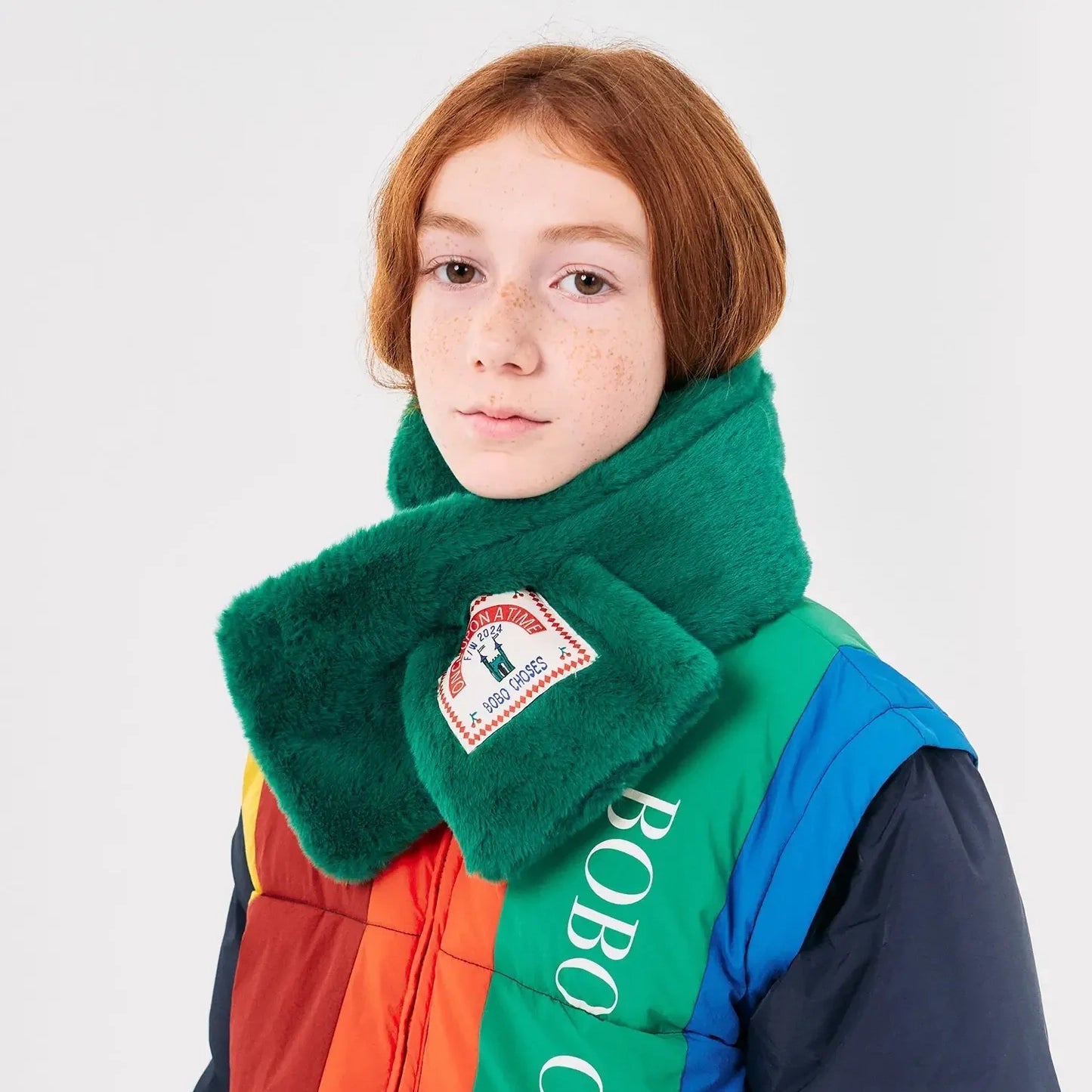 B.C furry neck warmer (one size)