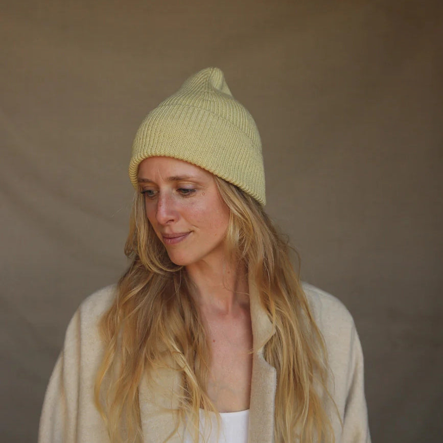 Merino BEANIE - Light yellow