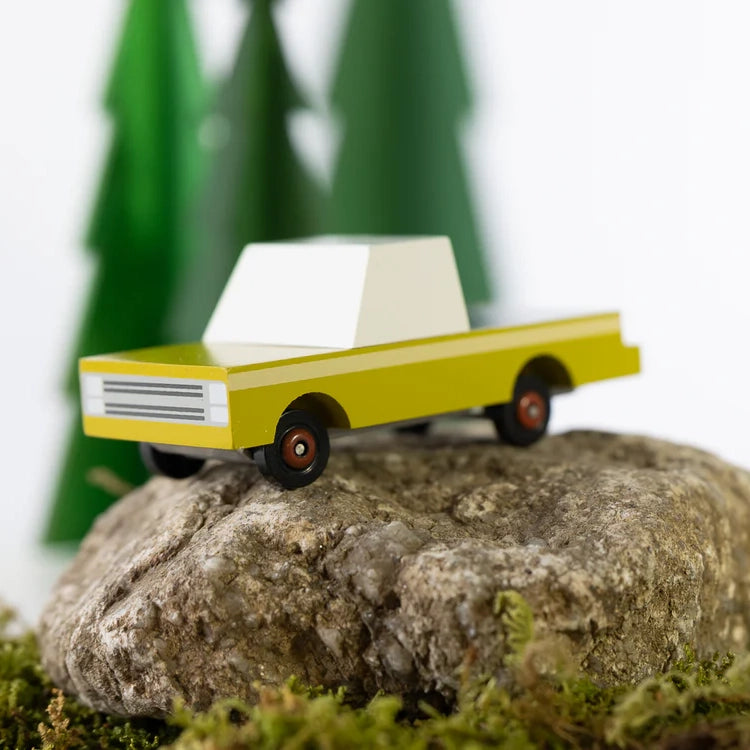 Candycar - Coyote Pickup