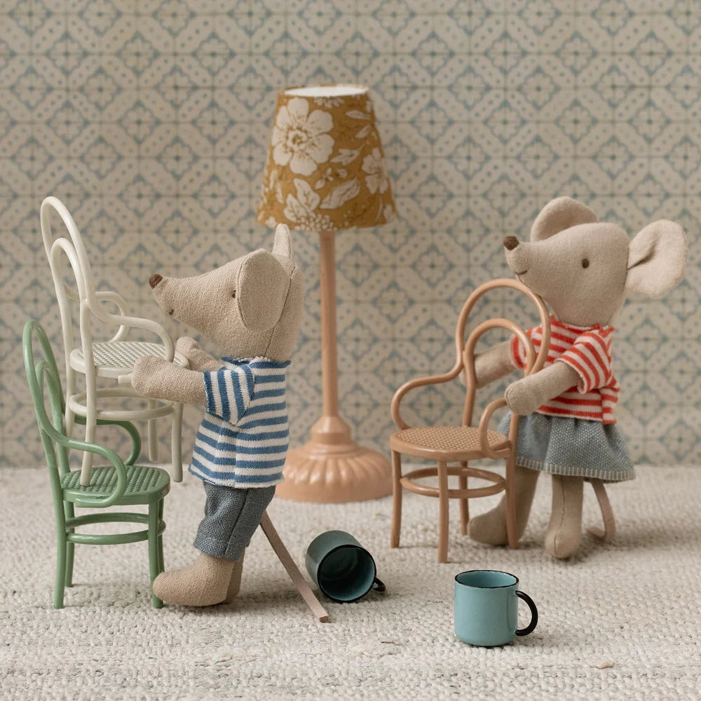 Vintage chair, Mouse - Dark Powder