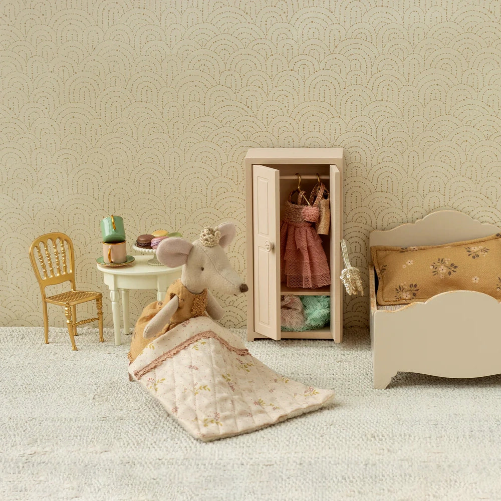 Princess mouse, Big sister