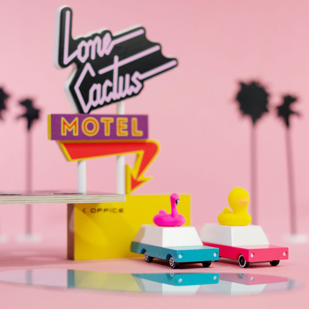 Candycar Flamingo Wagon