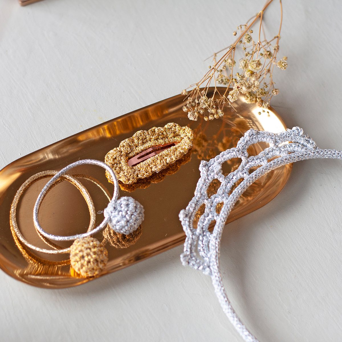 Crochet Hairband Crown (Available in 2 colors)