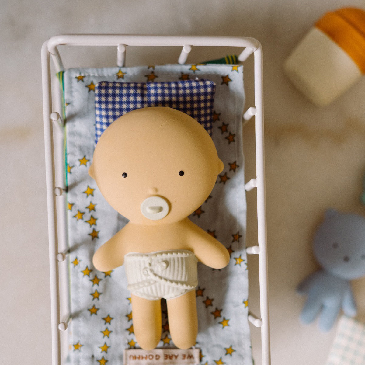 GOMMU POCKET CRIB