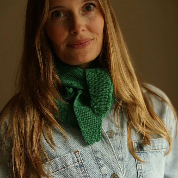 Josephina Triangle scarf - Red