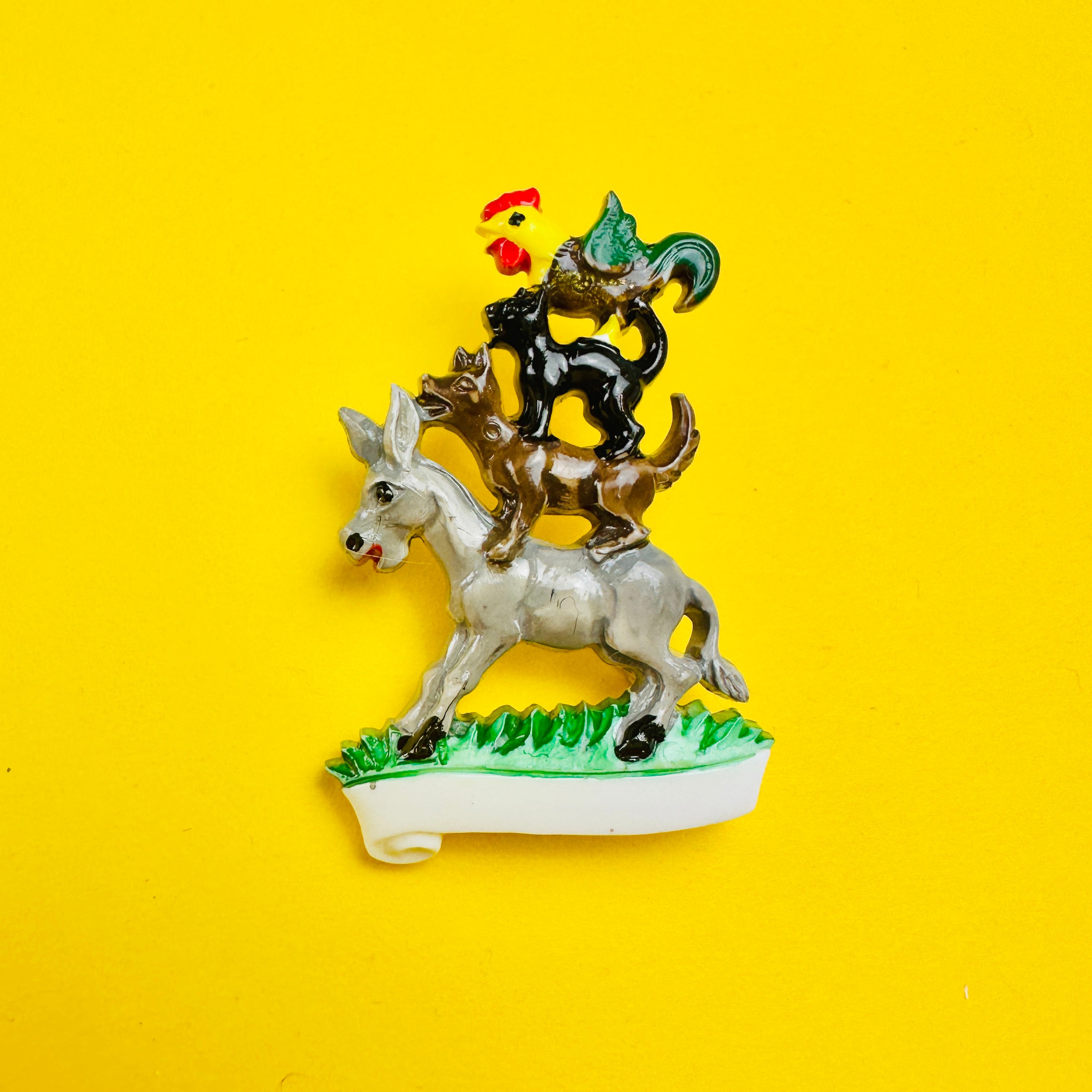 Vintage hand-paint pin - Bremen Stadtmusiker