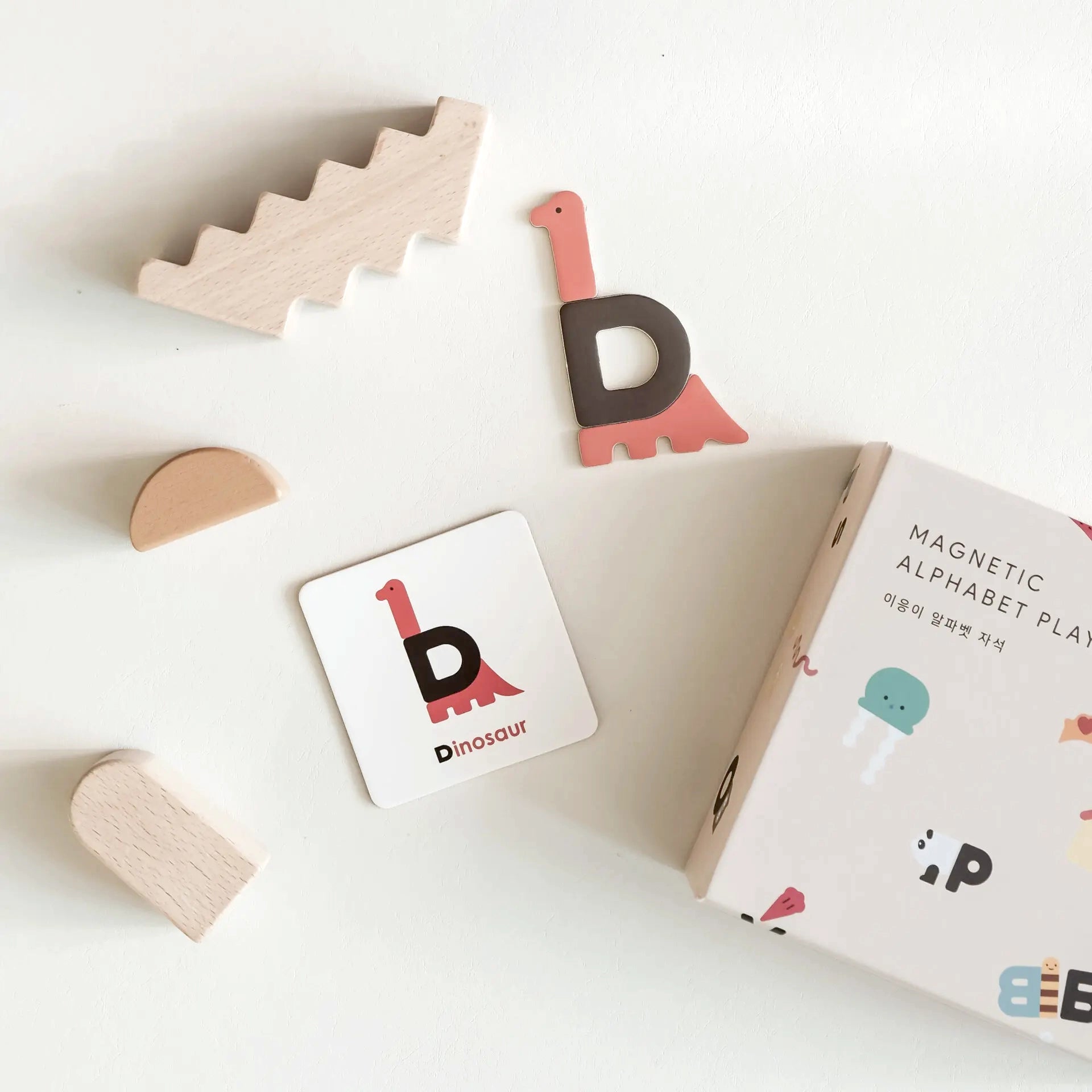 MAGNETIC ALPHABET PLAY SET