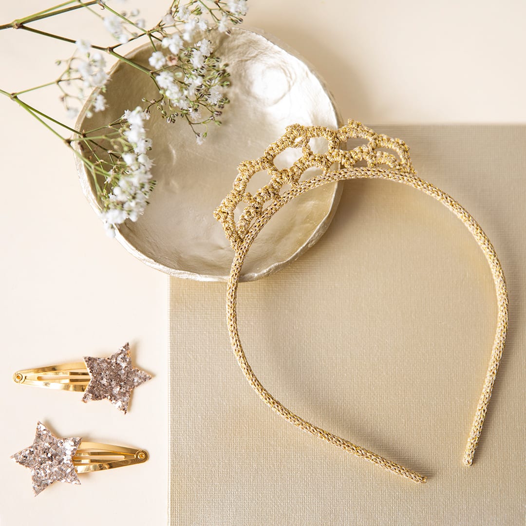 Crochet Hairband Crown (Available in 2 colors)