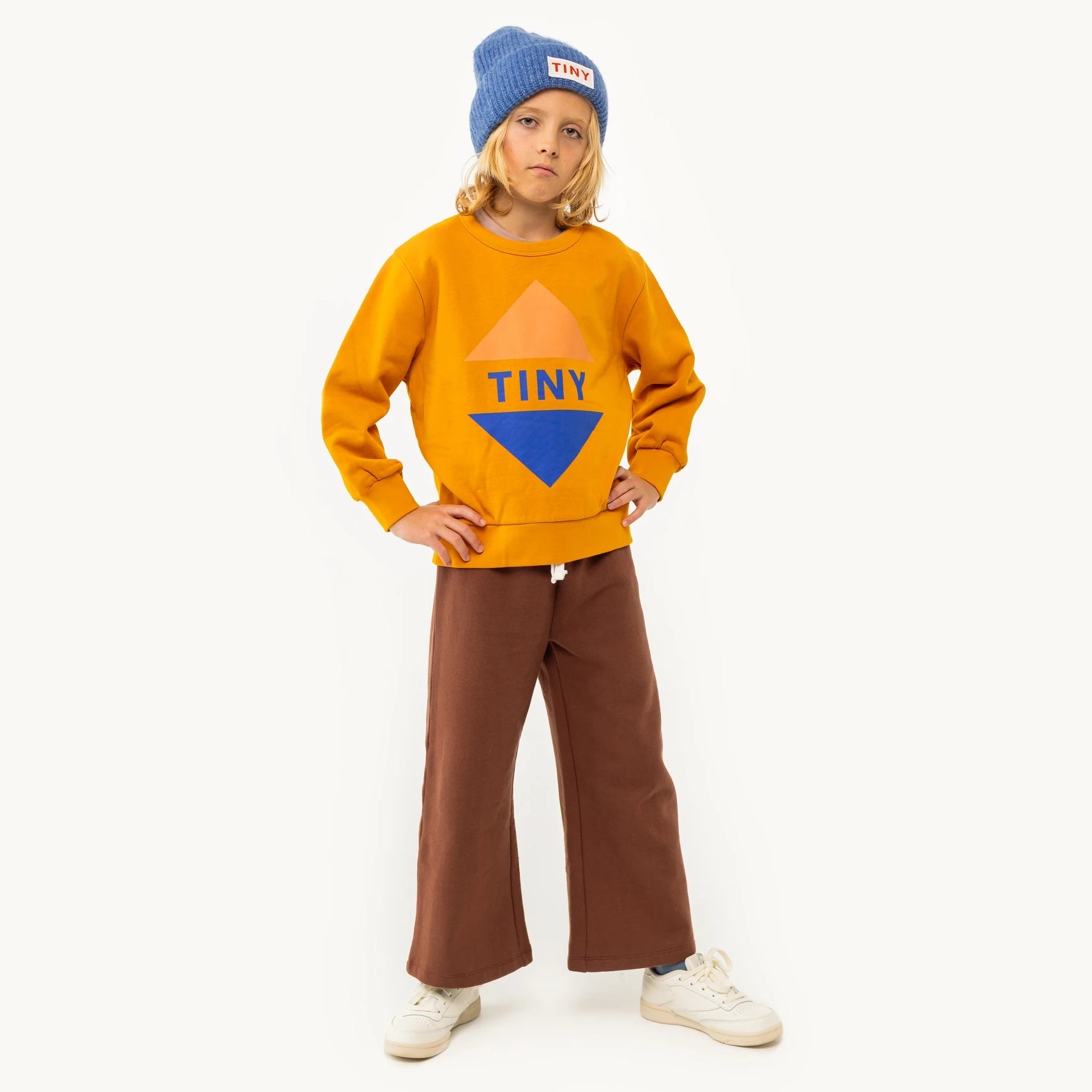 SOLID STRAIGHT JOGGER (Available in 2 colors)