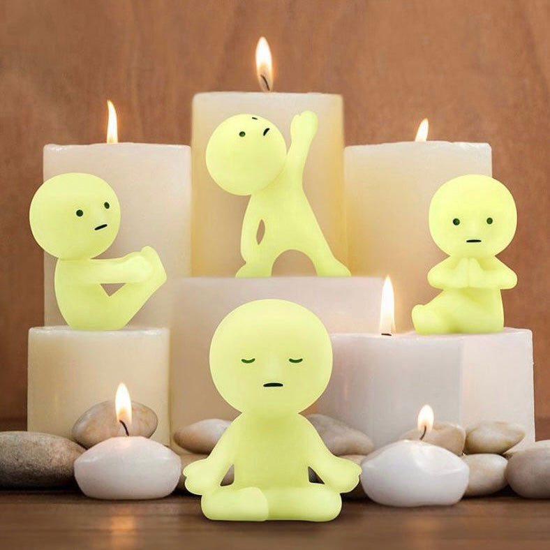 Smiski GLOW IN THE DARK (Blindbox) - Yoga