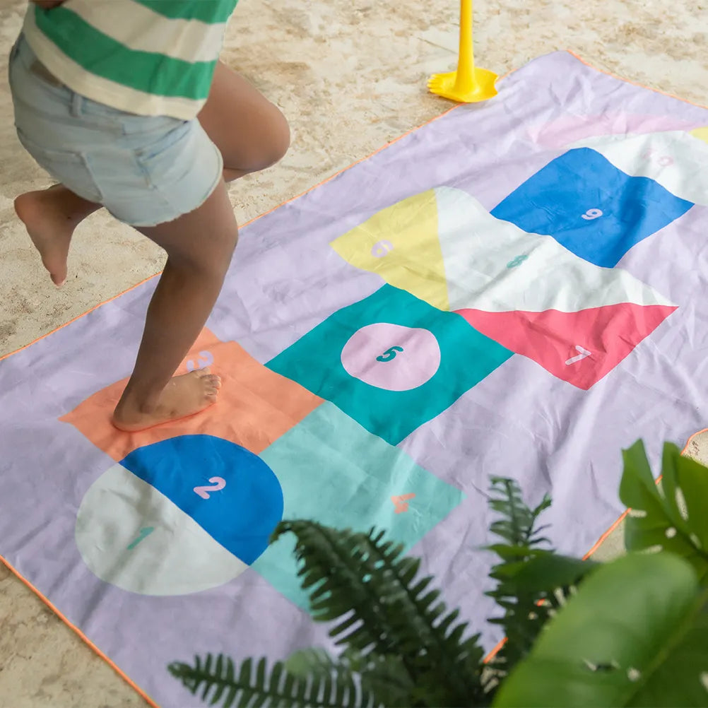 Play Towel: Hopscotch
