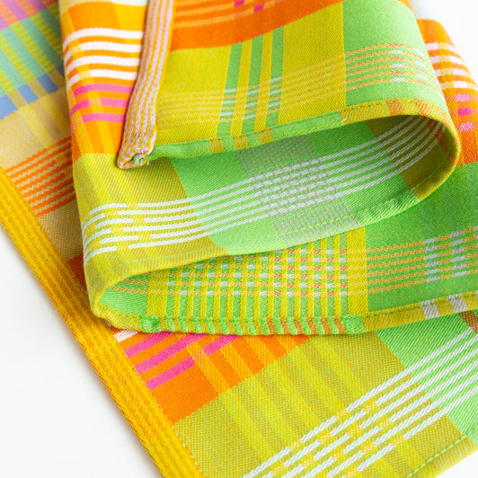 #12A wild weave tea towel
