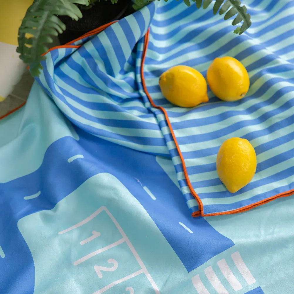 Play Towel: Road