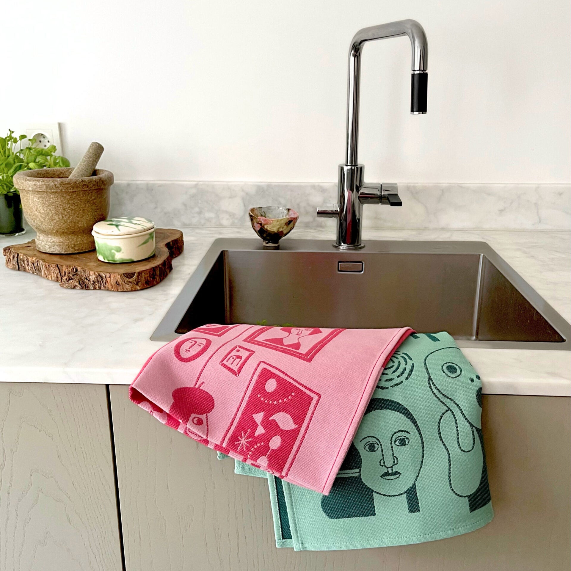 Tea Towels for Art Lovers