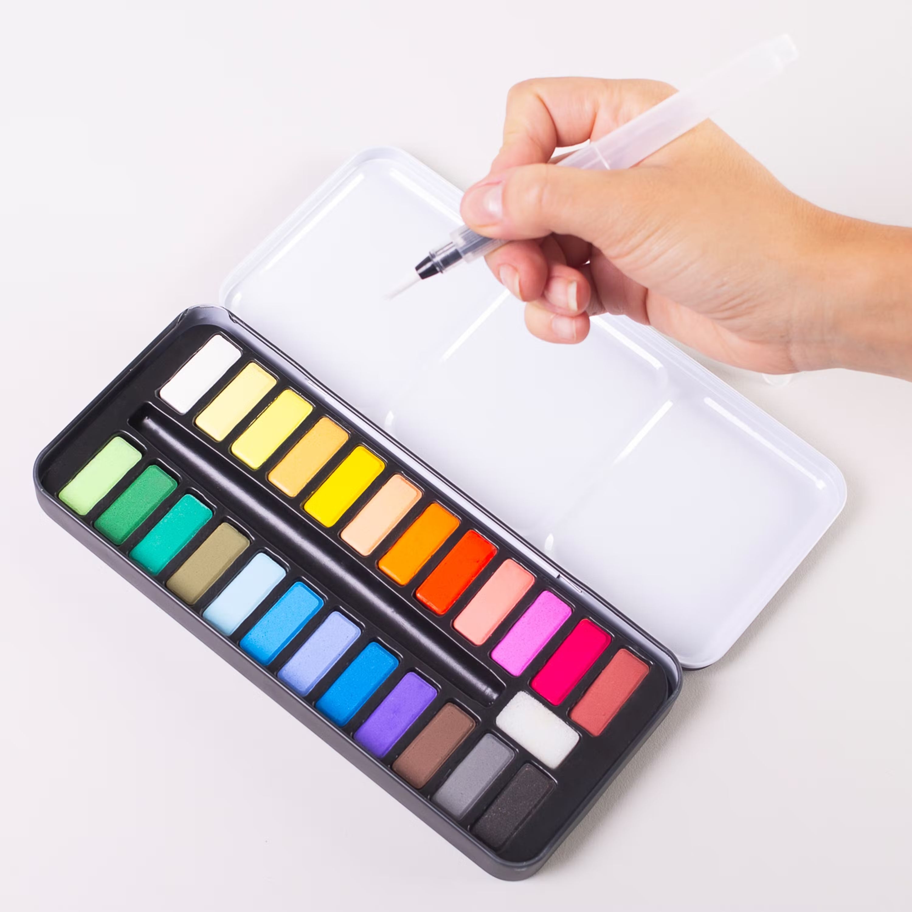 WATERCOLOR SET WITH BRUSH PEN