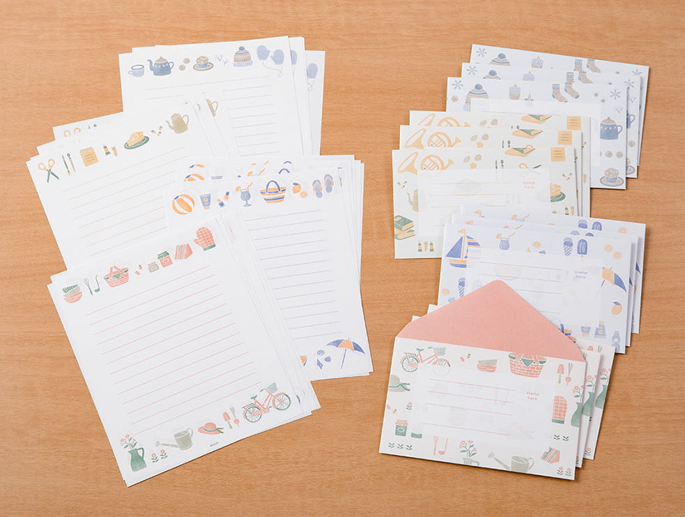 Letter Set Four Seasons - Seasonal Motifs