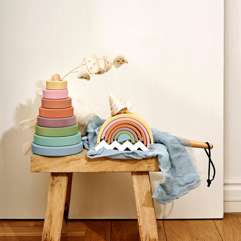 Pastel earth arch stacker