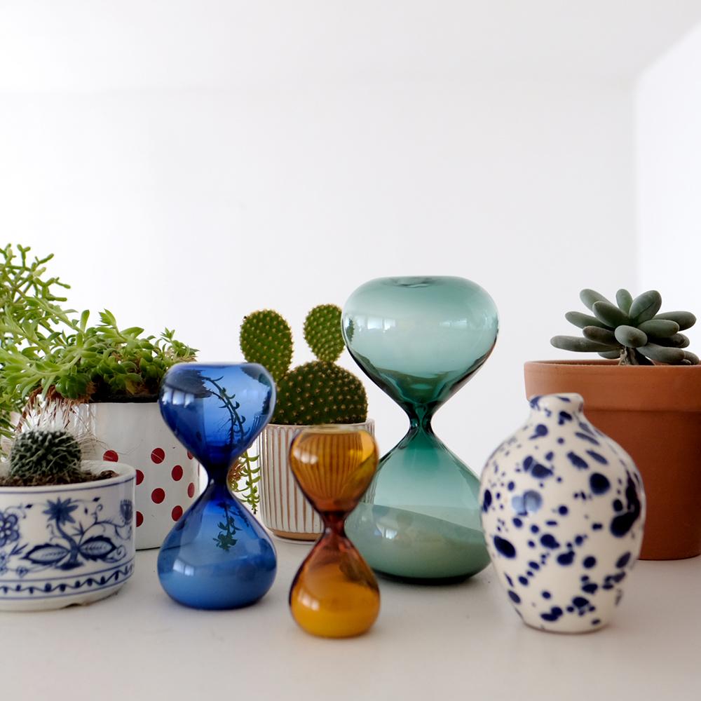 Colored hourglass