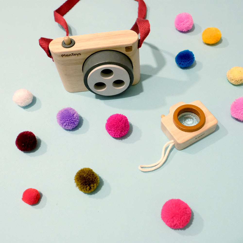 Colored snap camera