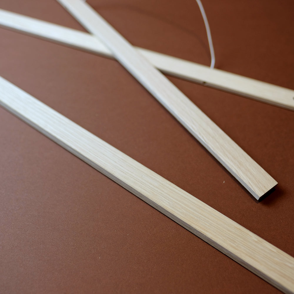 Wooden magnetic frame hanger (Sizes from A5 to 60cm)