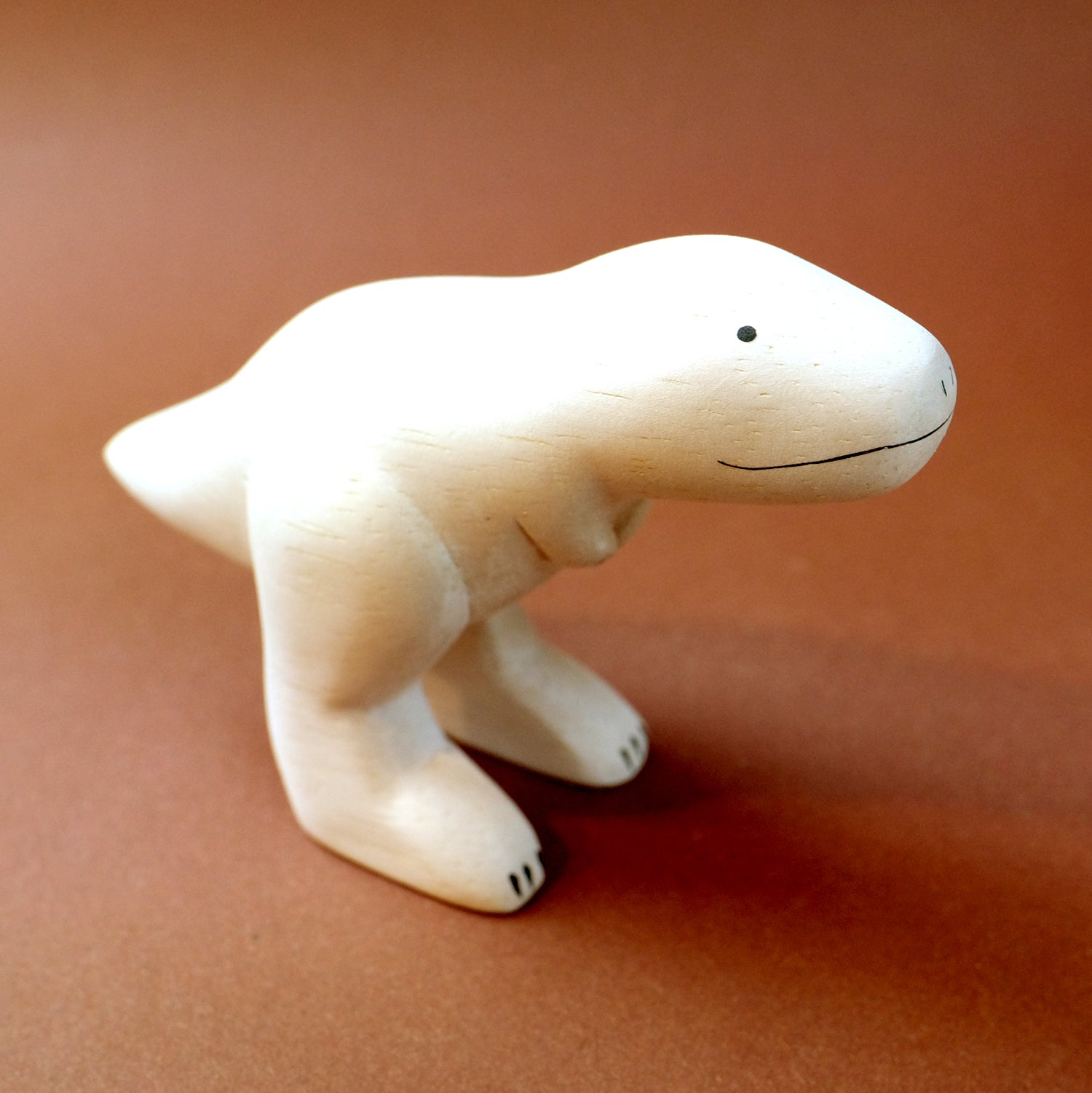 Pole pole wooden dinos