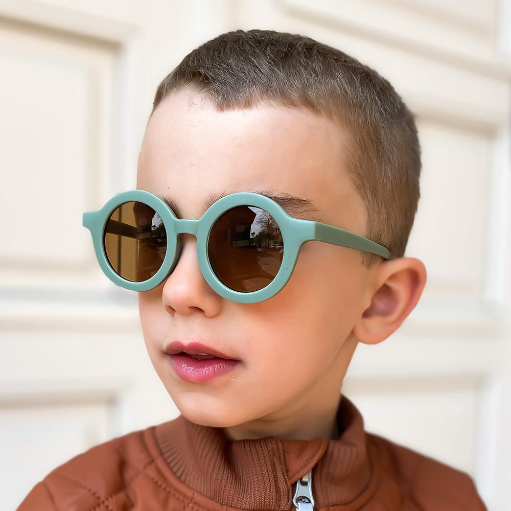 Sustainable kids sunglasses
