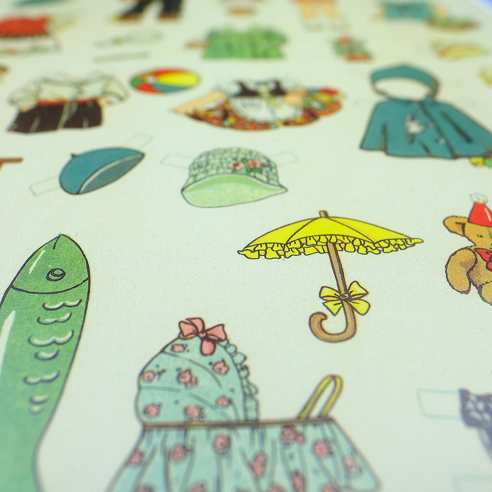 Vintage winter paper doll - Summer Made