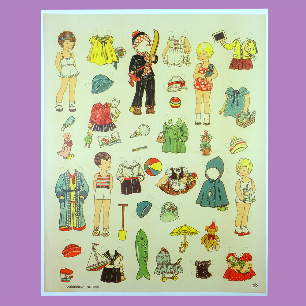 Vintage winter paper doll - Summer Made