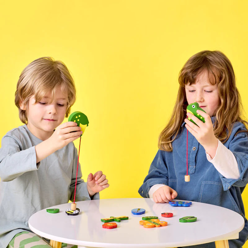 CATCH A BUG WOODEN FISHING GAME