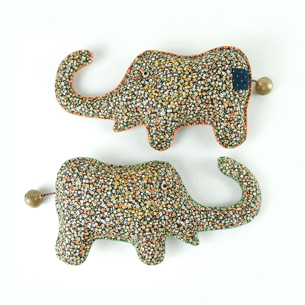 Friendly elephant doll - Summer Made