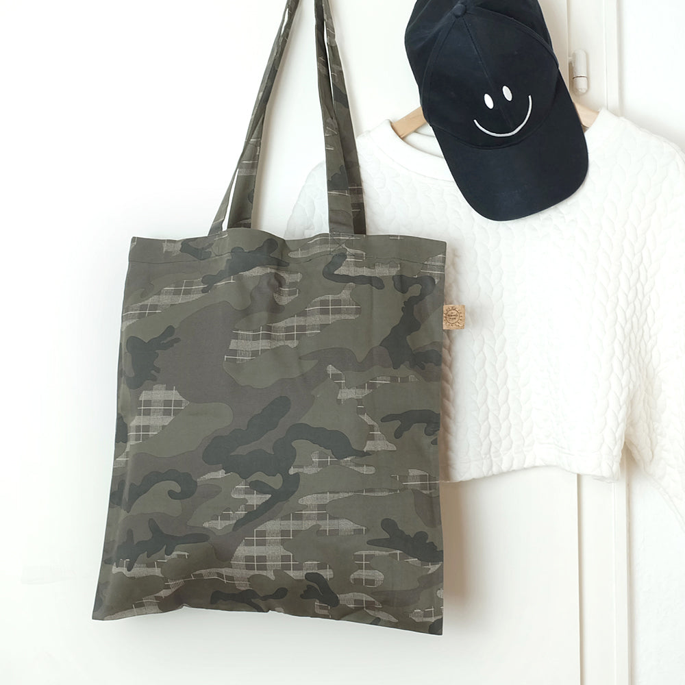 Unique camo tote bag - Summer Made