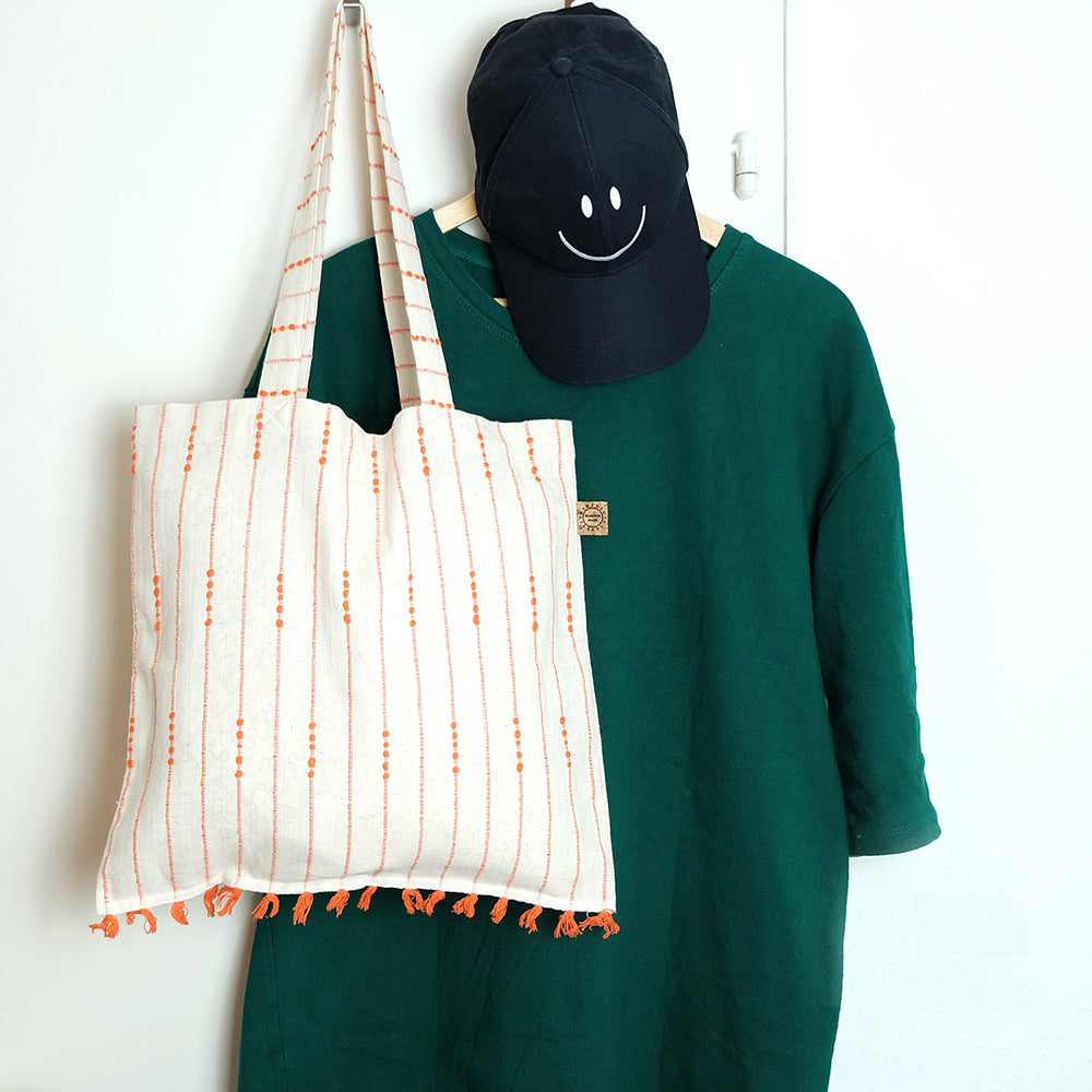 Tote bag with small orange fringes - Summer Made