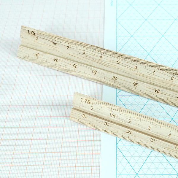 Architect triangle scale - Summer Made