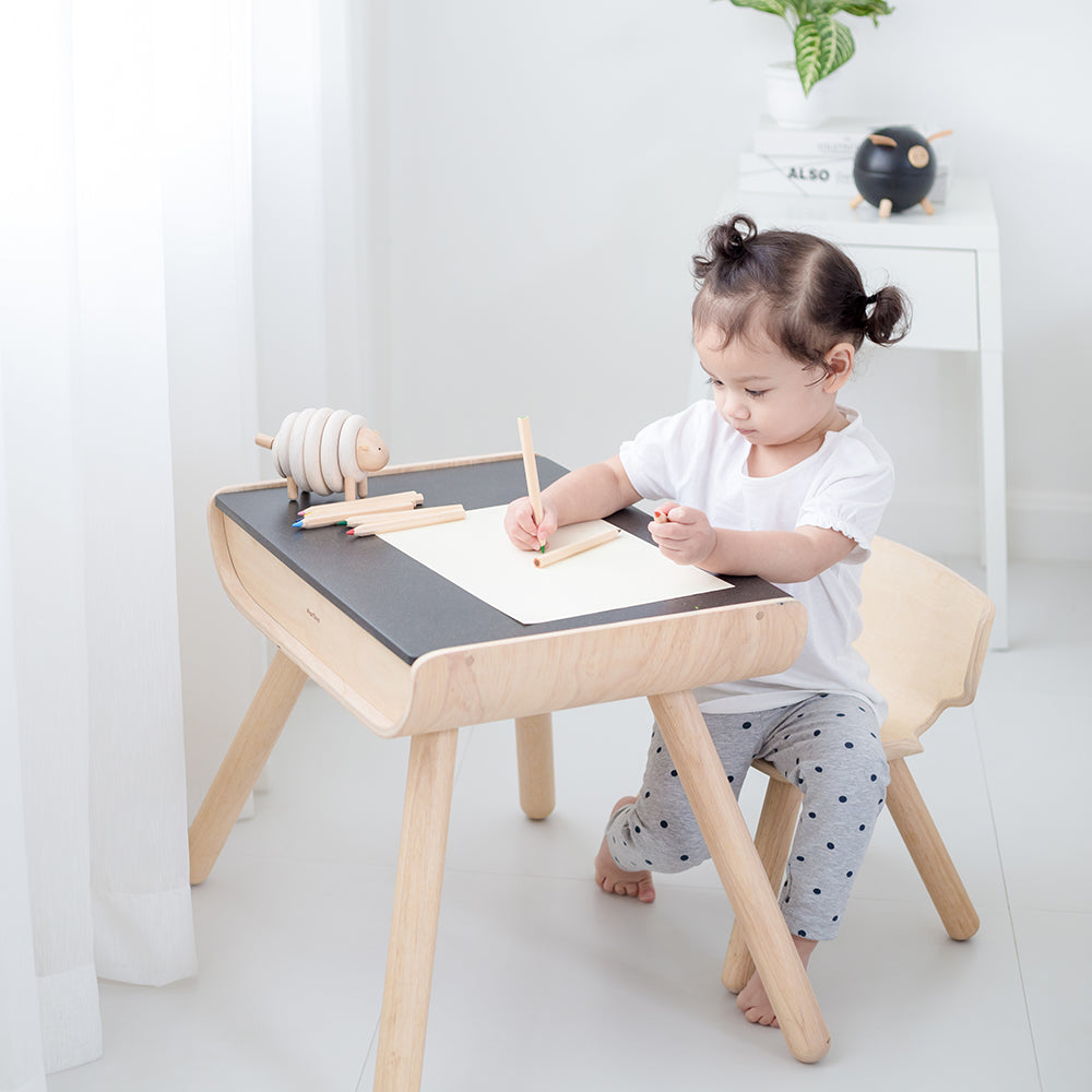 Kid table and chair Set (PRE-ORDER)