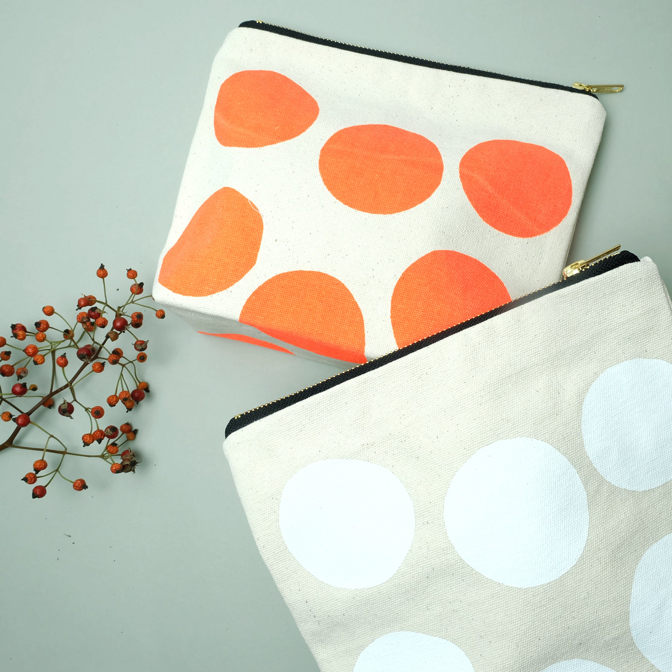 Big polka dot canvas pouch - Summer Made