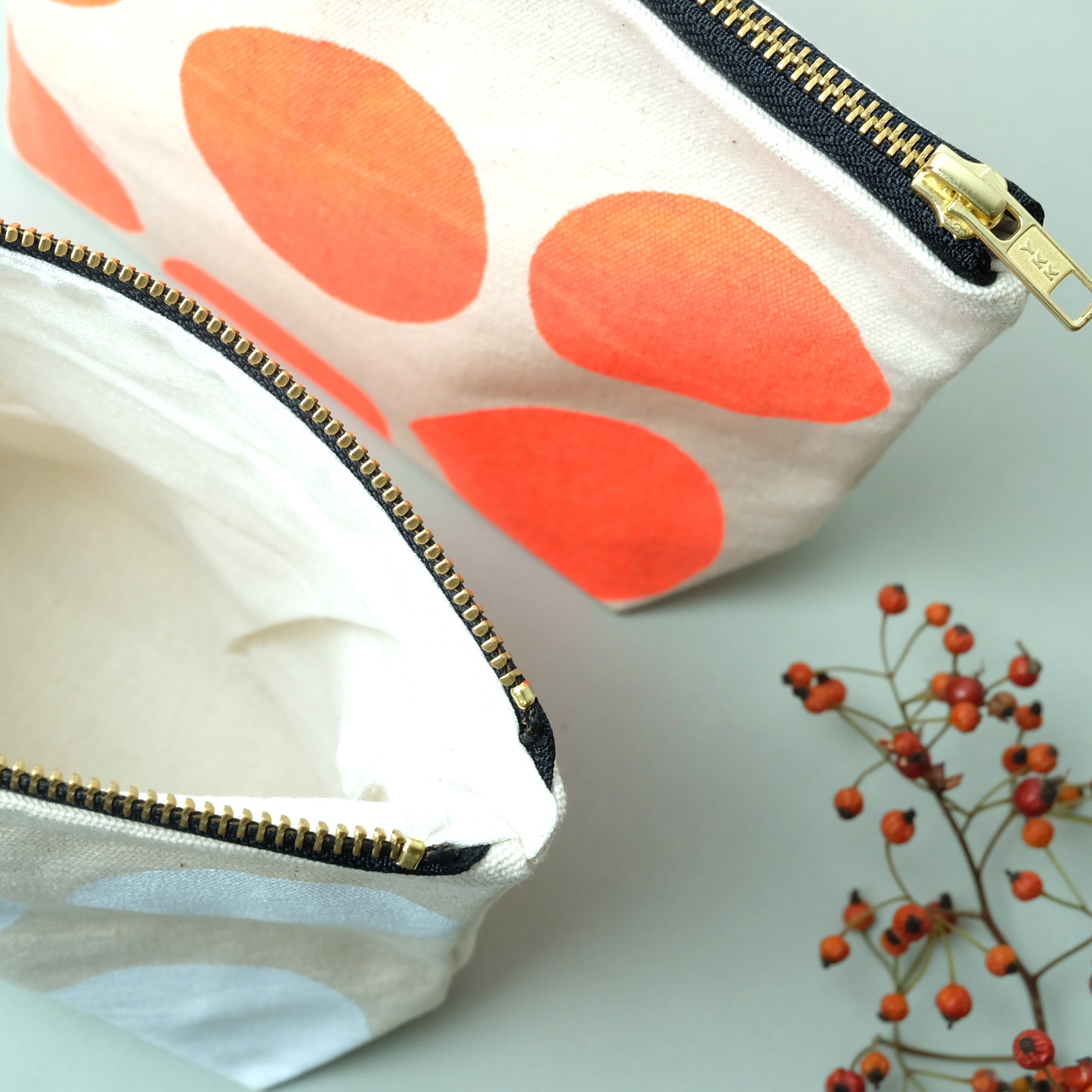 Big polka dot canvas pouch - Summer Made