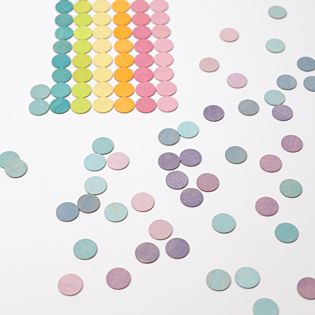 Confetti Dots Pastel