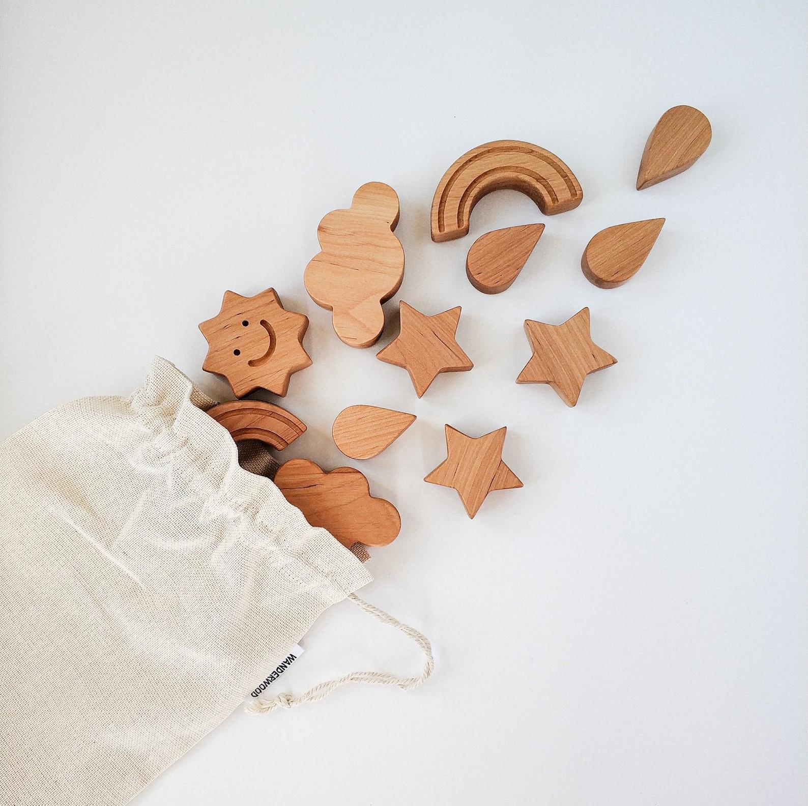 Wooden Moon Balancing Toy