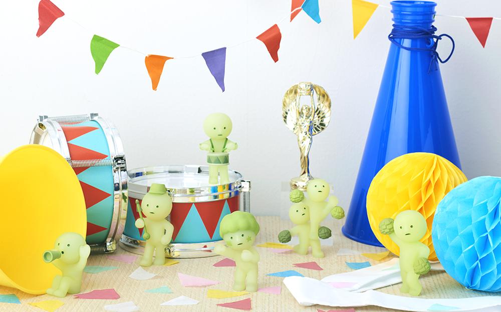 Smiski GLOW IN THE DARK (Blindbox) - Cheer (Ship on 4 April)