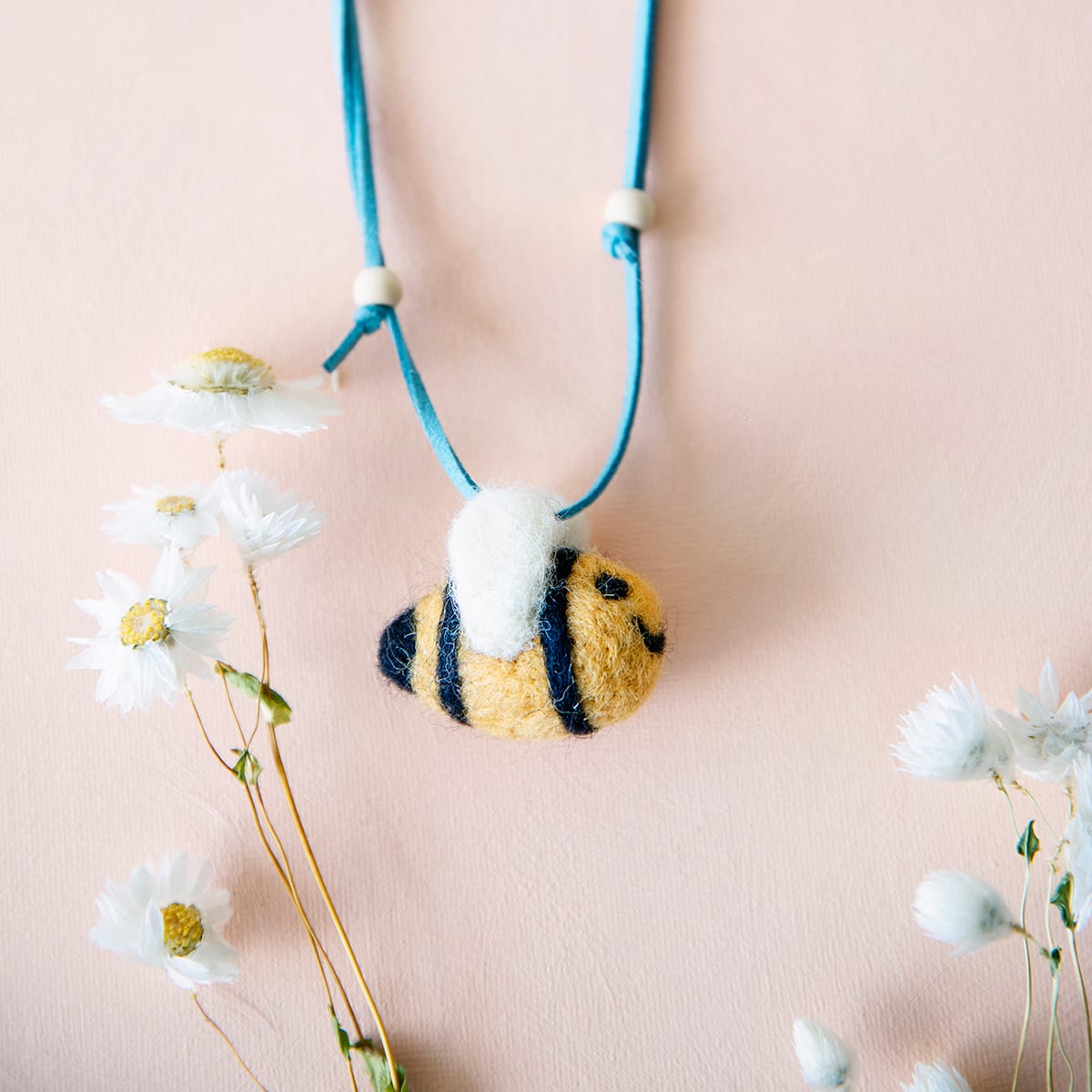 Necklace woolfelt