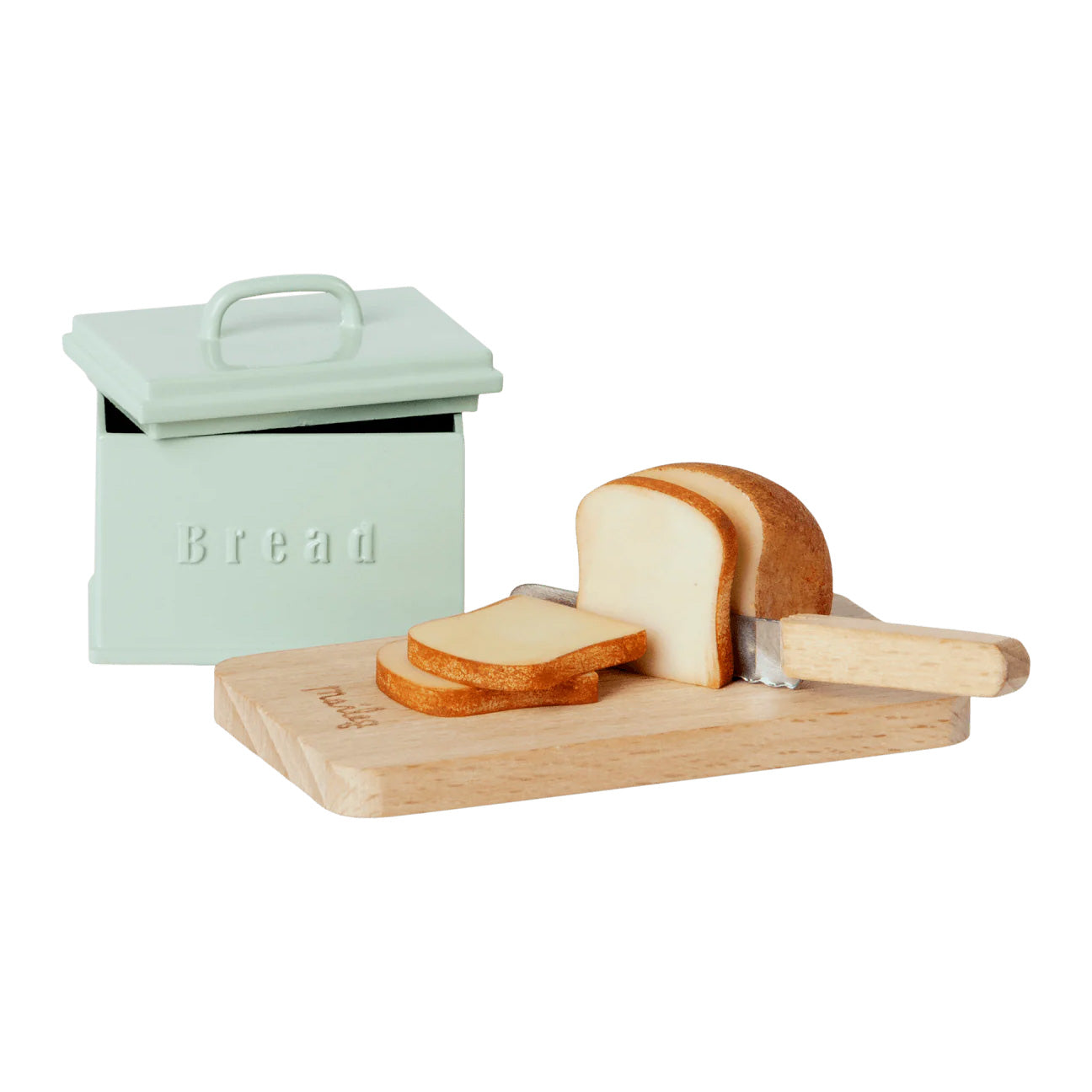 Bread box w. utensils