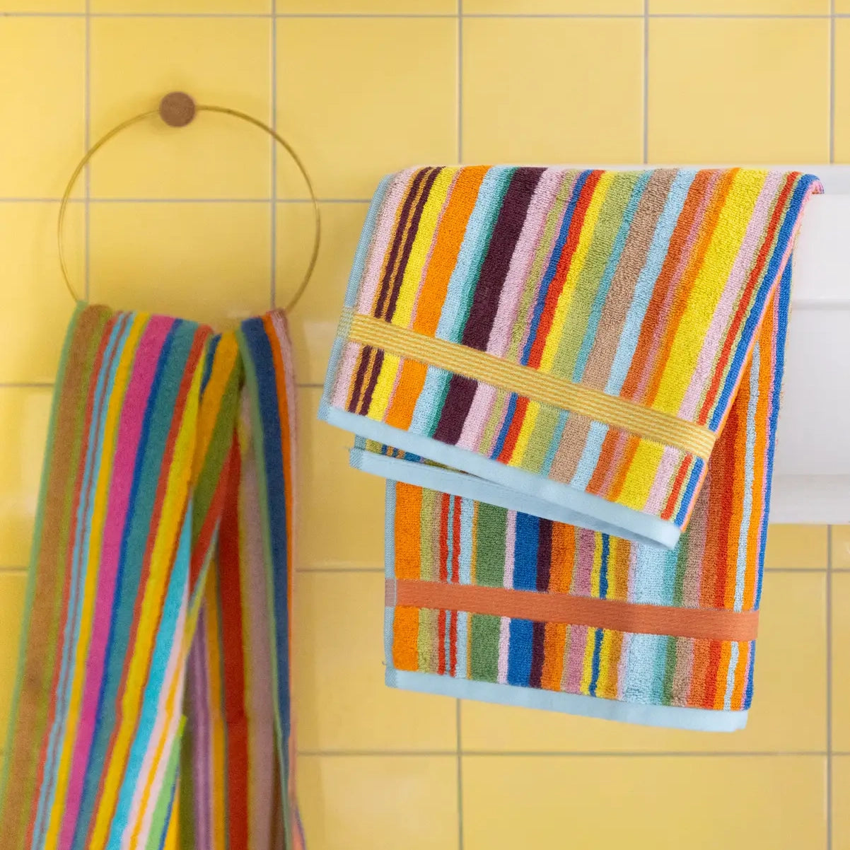 bath towel #112 ribbons switch M