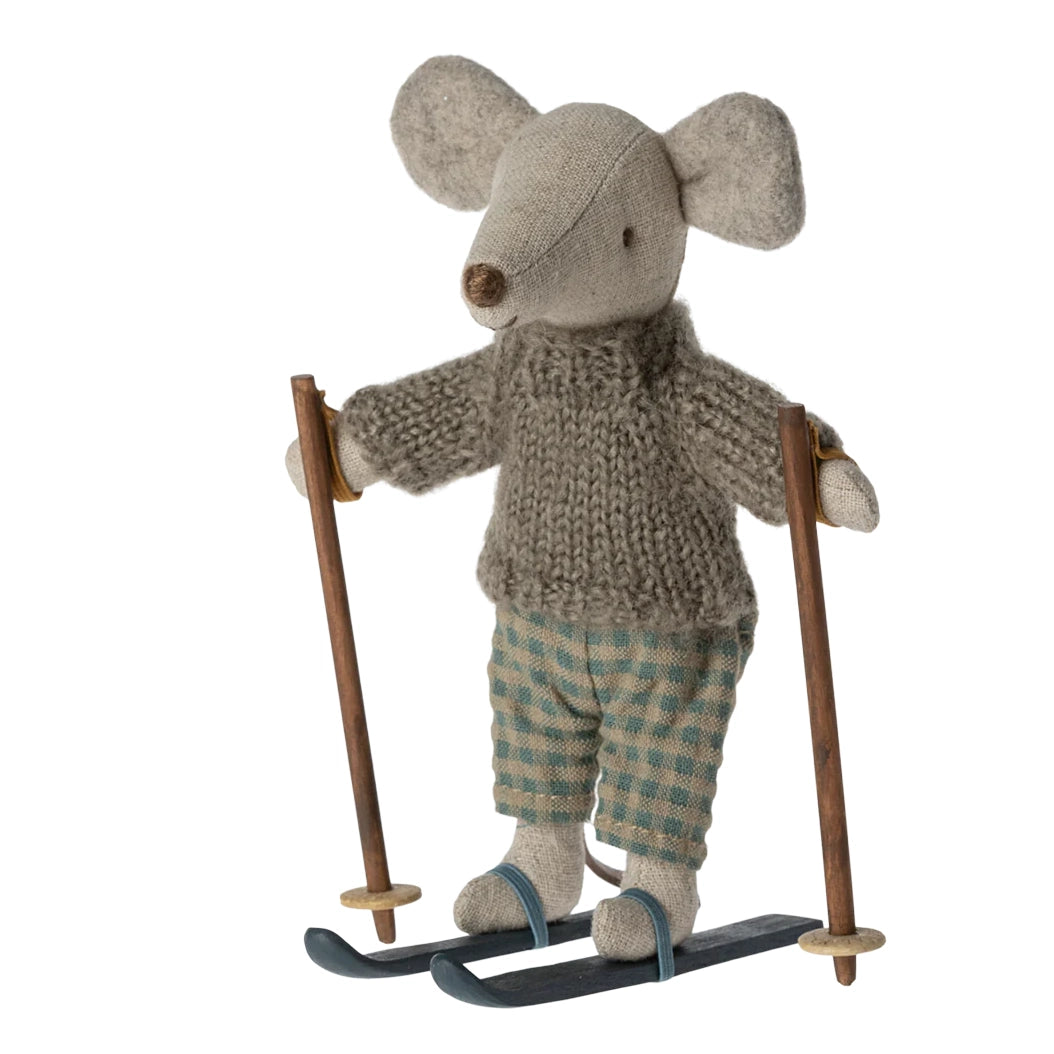 Winter mouse with ski set, Big brother
