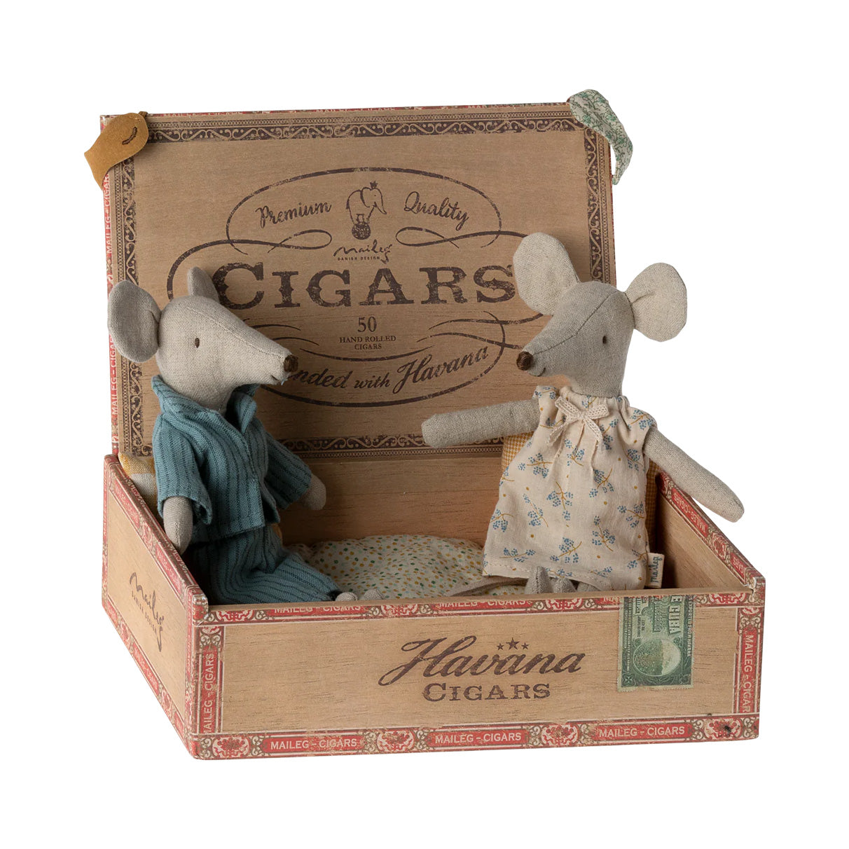 Mum and dad mice in cigarbox
