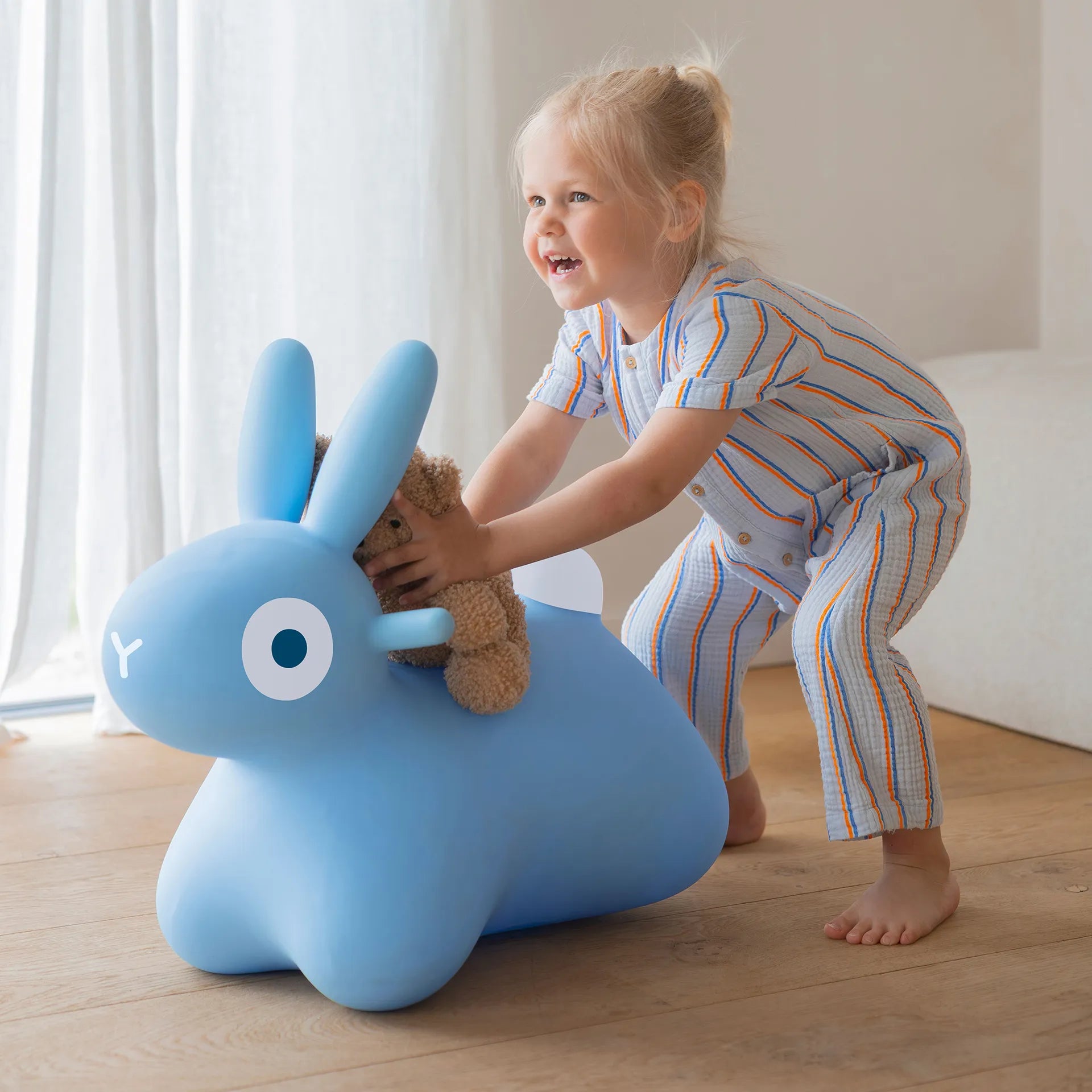 Hoppi Bunny Blue