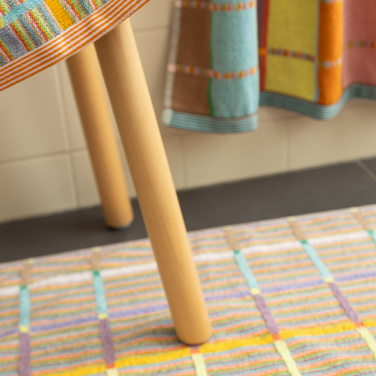 bath mat #69 criss cross