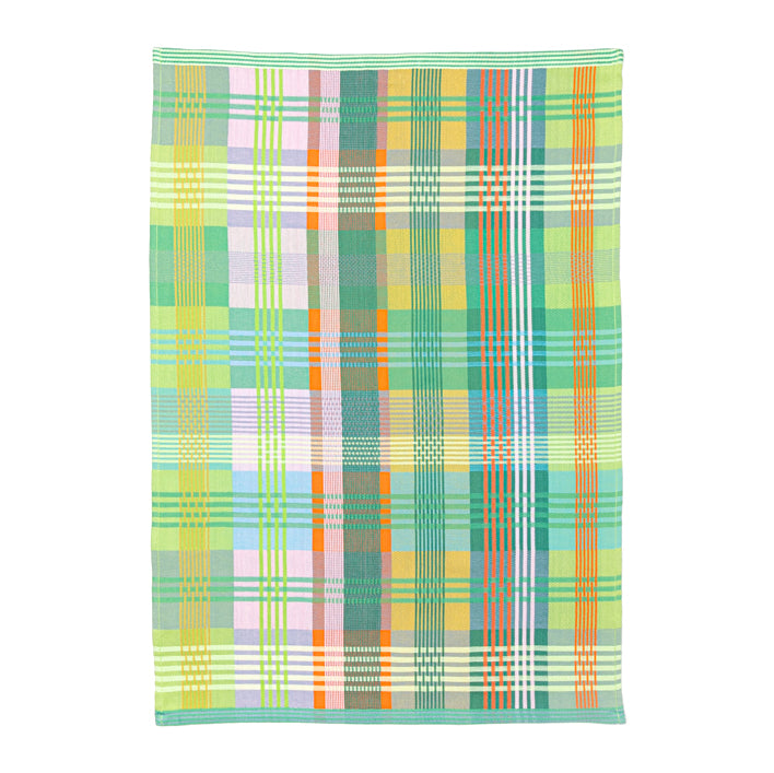 #77A basket tea towel