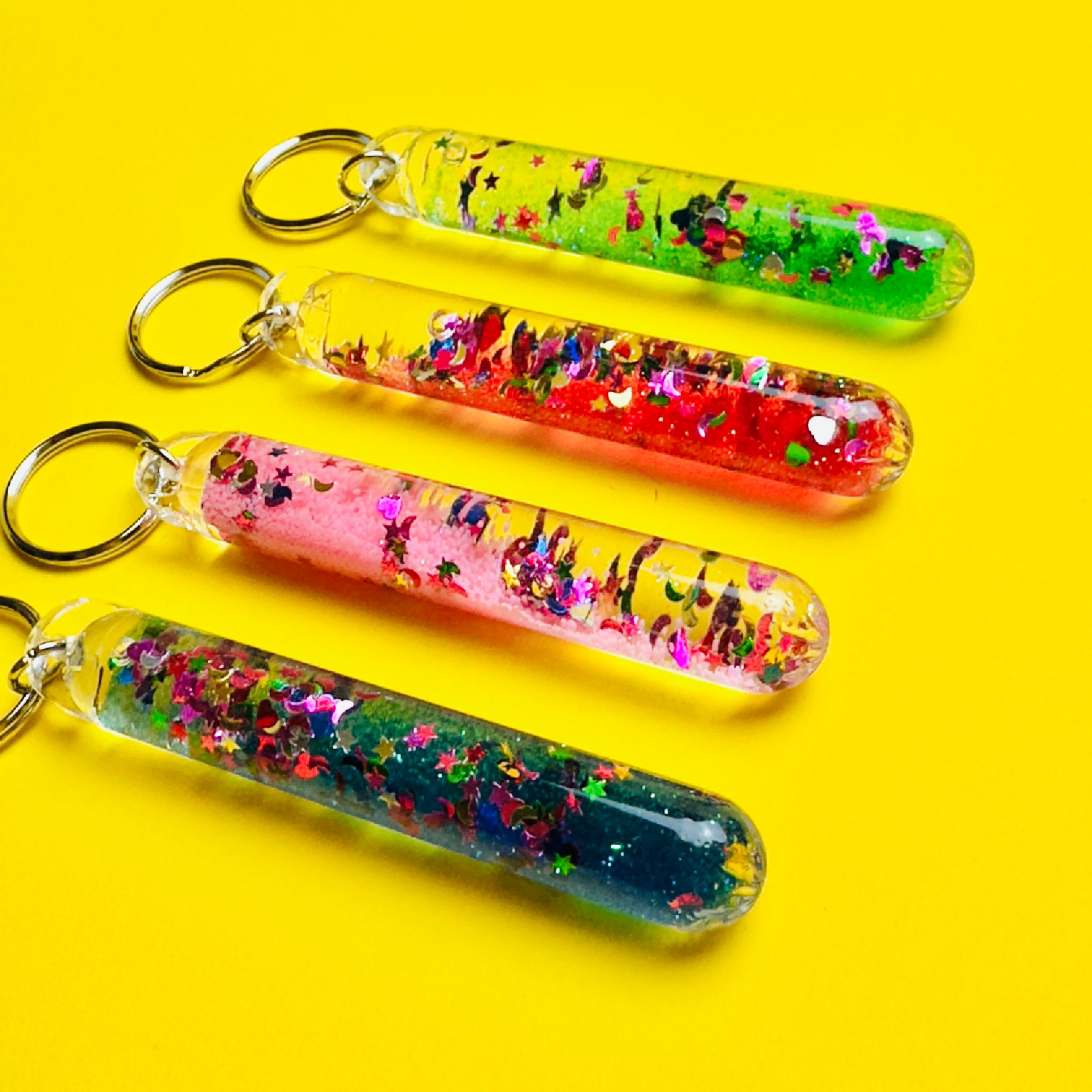 Glitter wand keychain (random Picks)